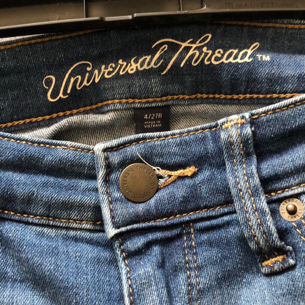 Universal Thread Highest Rise Skinny - Picture 4 of 4